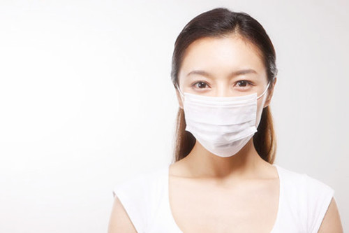 口罩让敏感肌干燥、发痒、起痘、过敏，如何让皮肤不再受伤？
